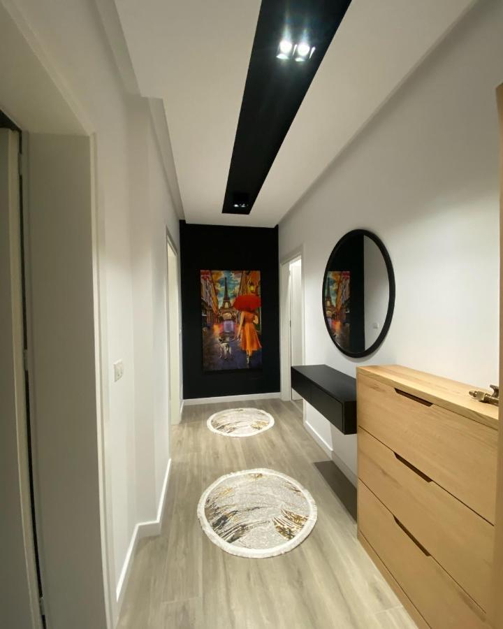 Riar Apartaments คอร์เชอ ภายนอก รูปภาพ